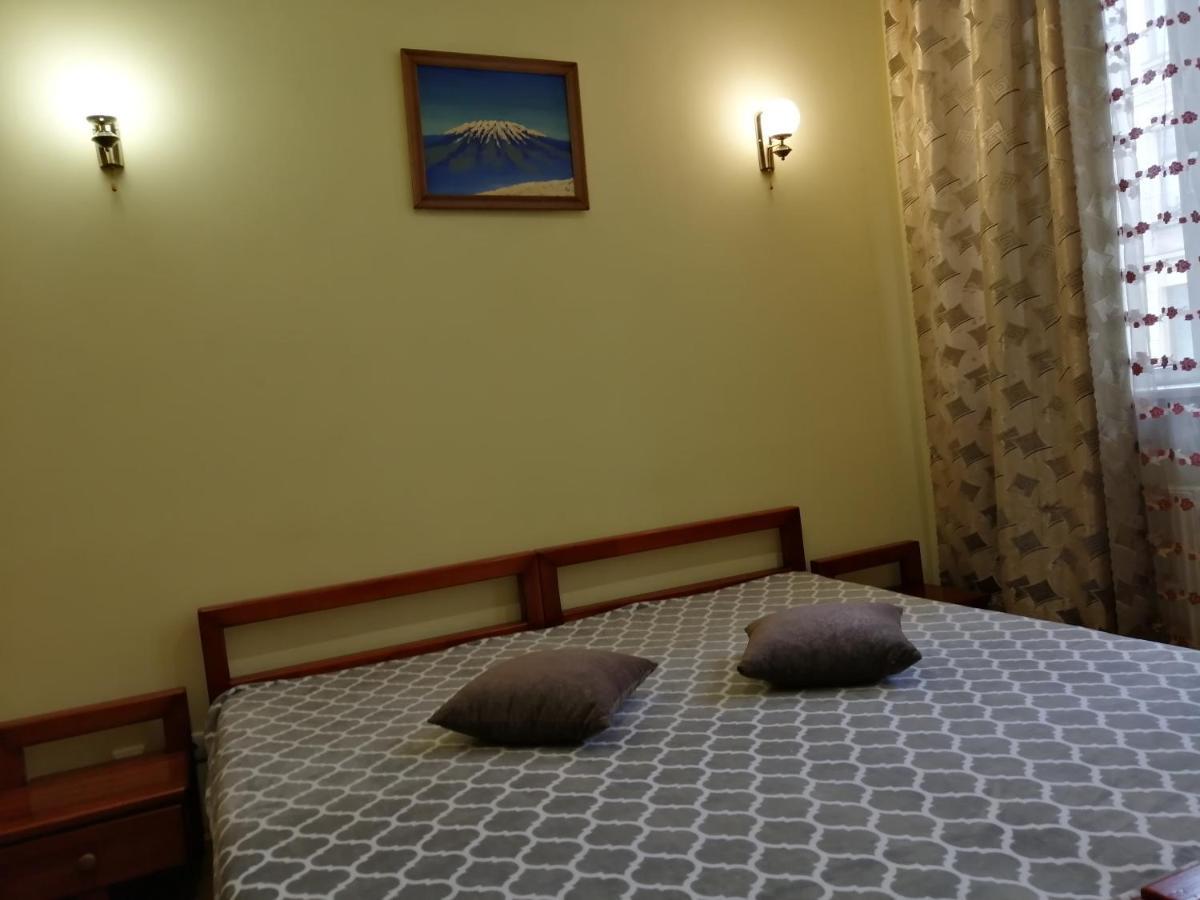 Apartament-Minihotel Elpida Лвив Екстериор снимка